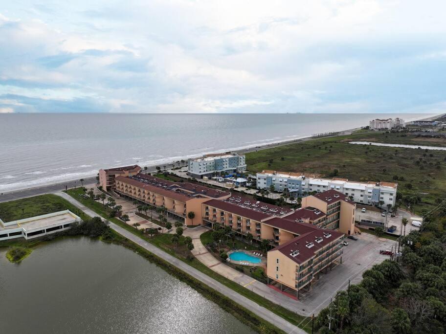 Baca Beach Escape I - 3 Pools - Pet Friendly Galveston Exterior foto